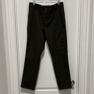 Women’s Liz Claiborne Olive Green Cargo Pants 18